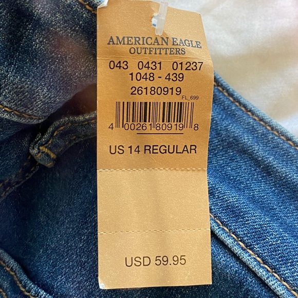 American Eagle jeans - Picture 4 of 5